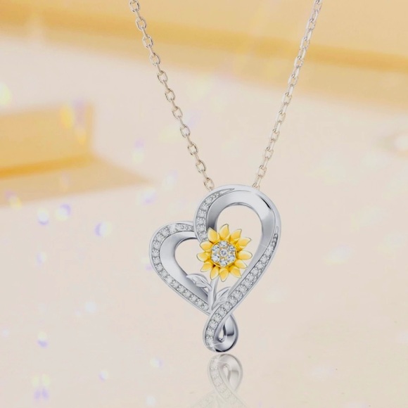 Grathia Cero Jewelry - S925 Sterling Silver Plated Sunflower in a Silver Heart Pendant and Necklace